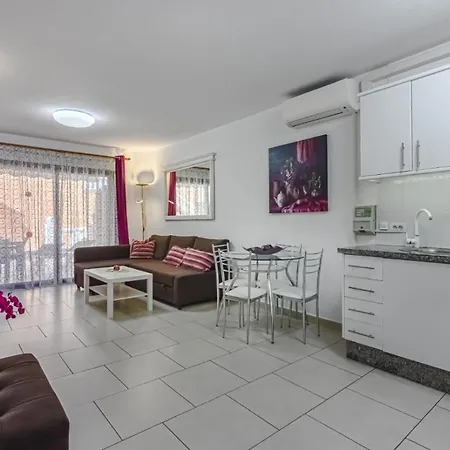 Cristianos Royal Gardens Плая-де-лас-Америкас